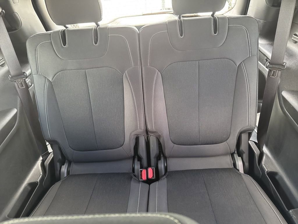 Certified 2024 Jeep Grand Cherokee L Laredo w/ Luxury Tech Group I image 10