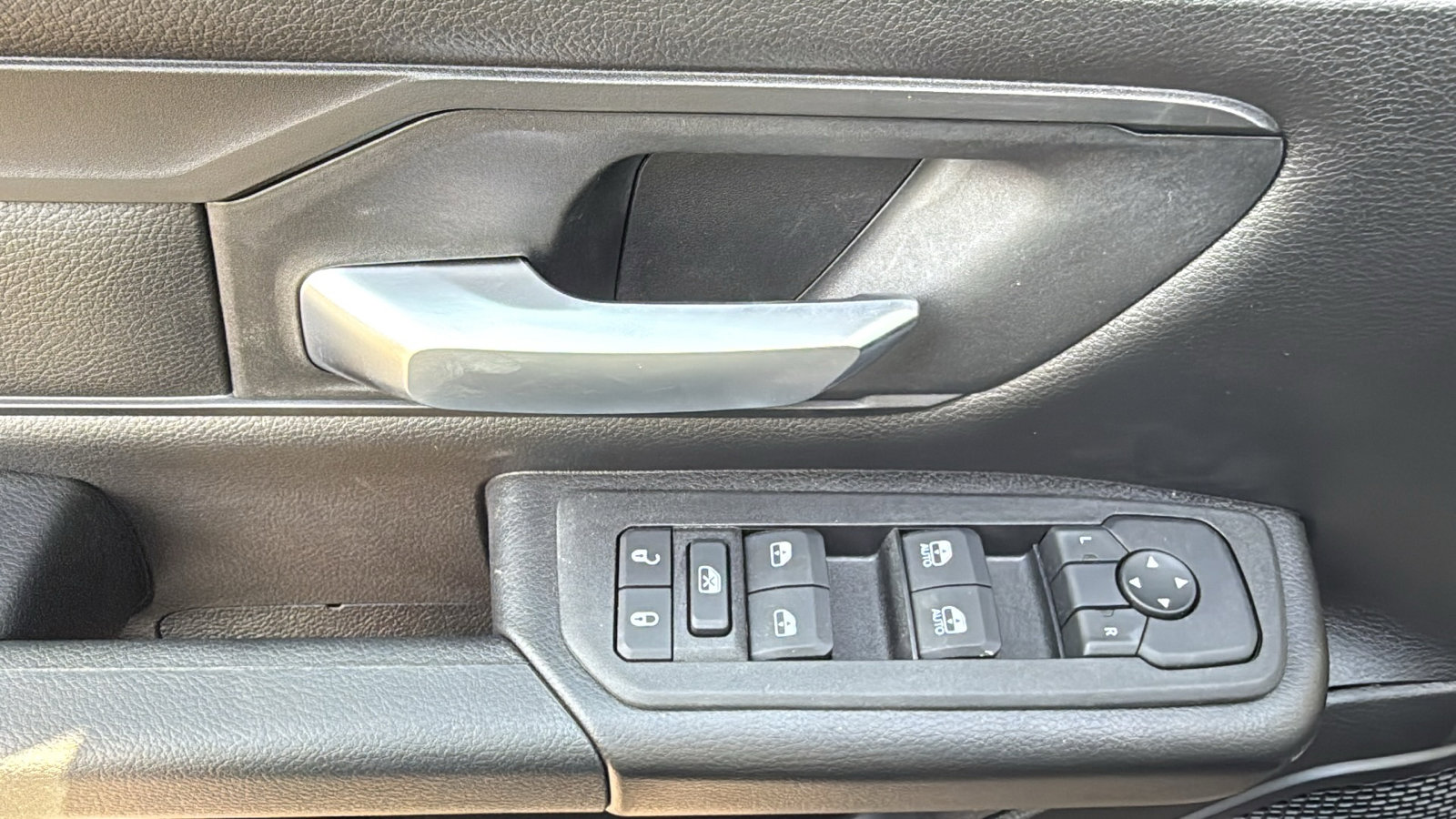 Certified 2025 RAM 1500 Tradesman image 15