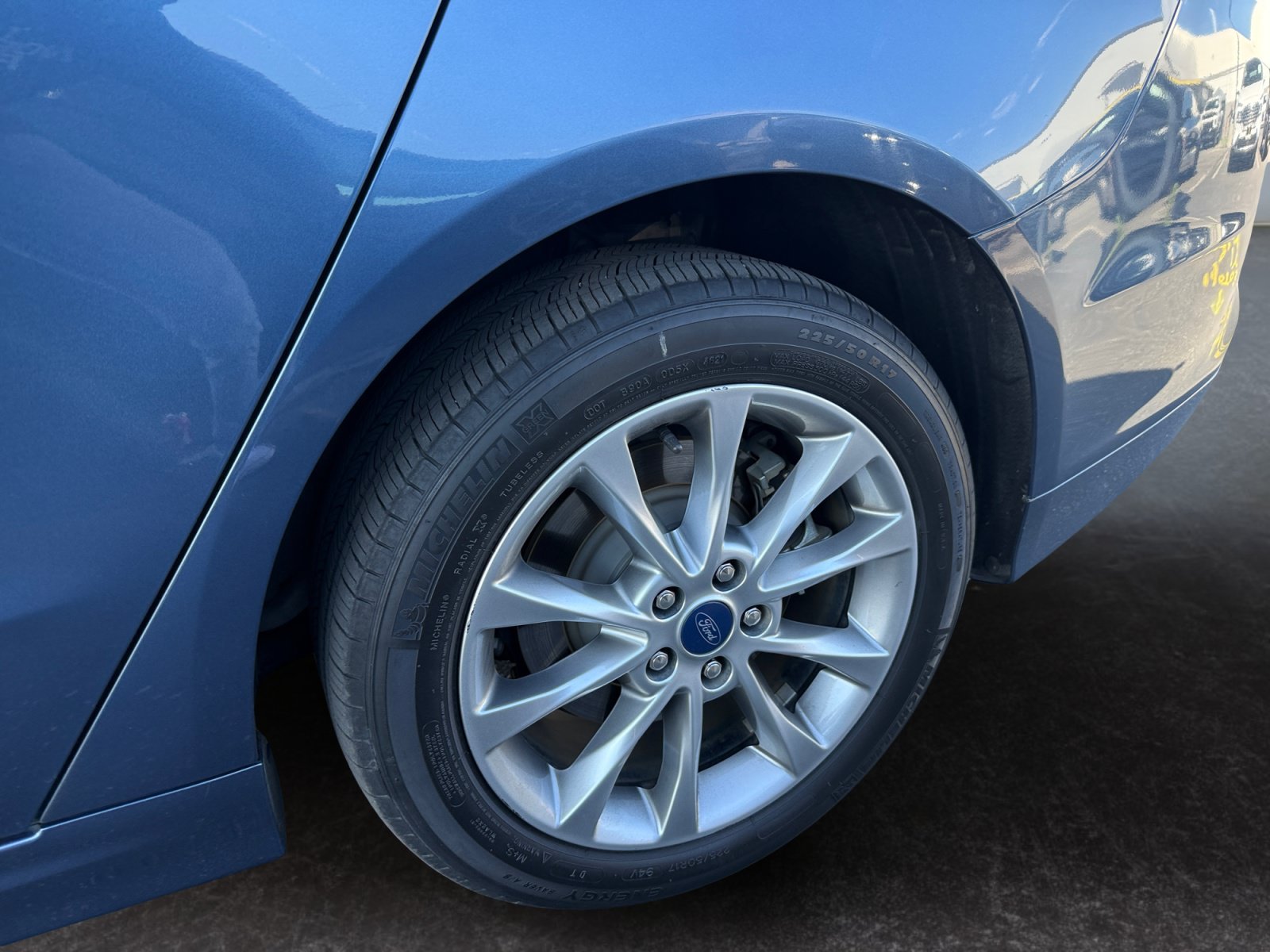 Used 2018 Ford Fusion Energi SE FWD image 12