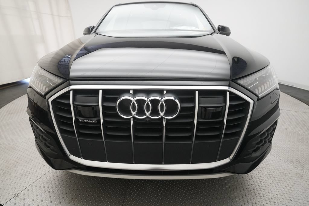 Used 2020 Audi Q7 3.0T Prestige w/ Prestige Package AWD/4WD image 23