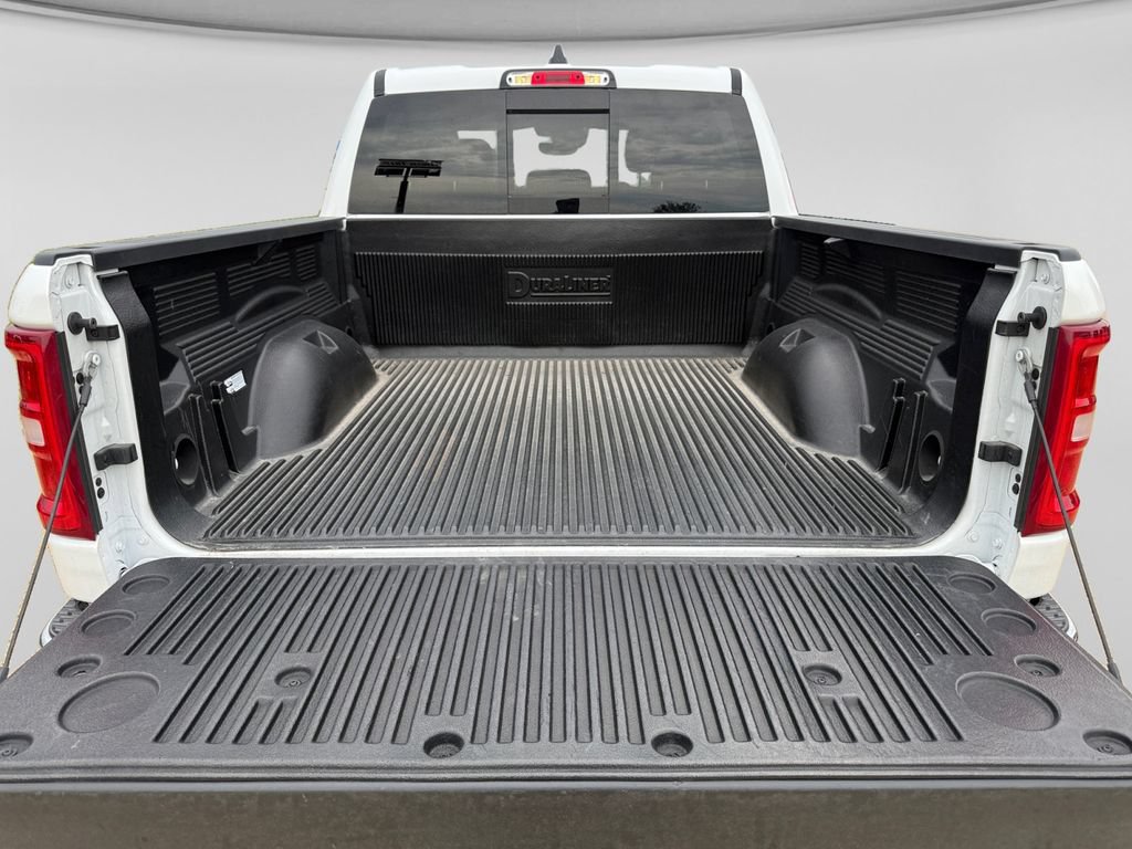 Used 2026 RAM 1500 Laramie AWD/4WD image 43