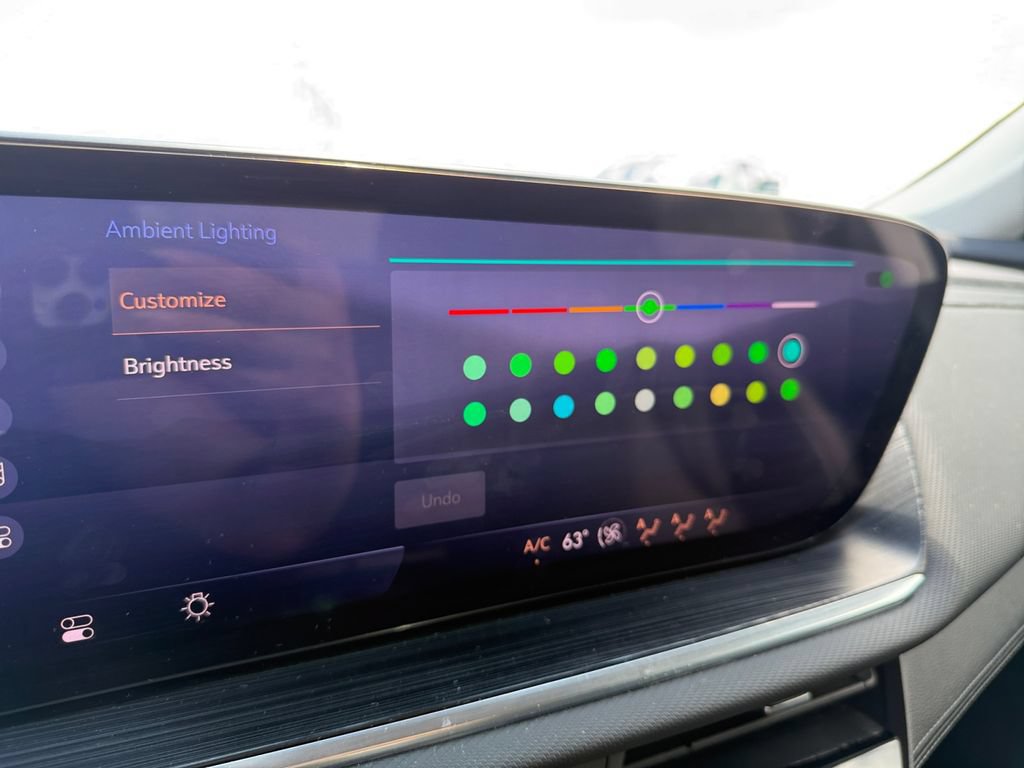 Used 2024 Buick Envision Preferred AWD/4WD image 48