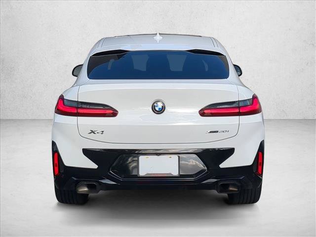 Used 2024 BMW X4 xDrive30i w/ M Sport Package AWD/4WD image 7