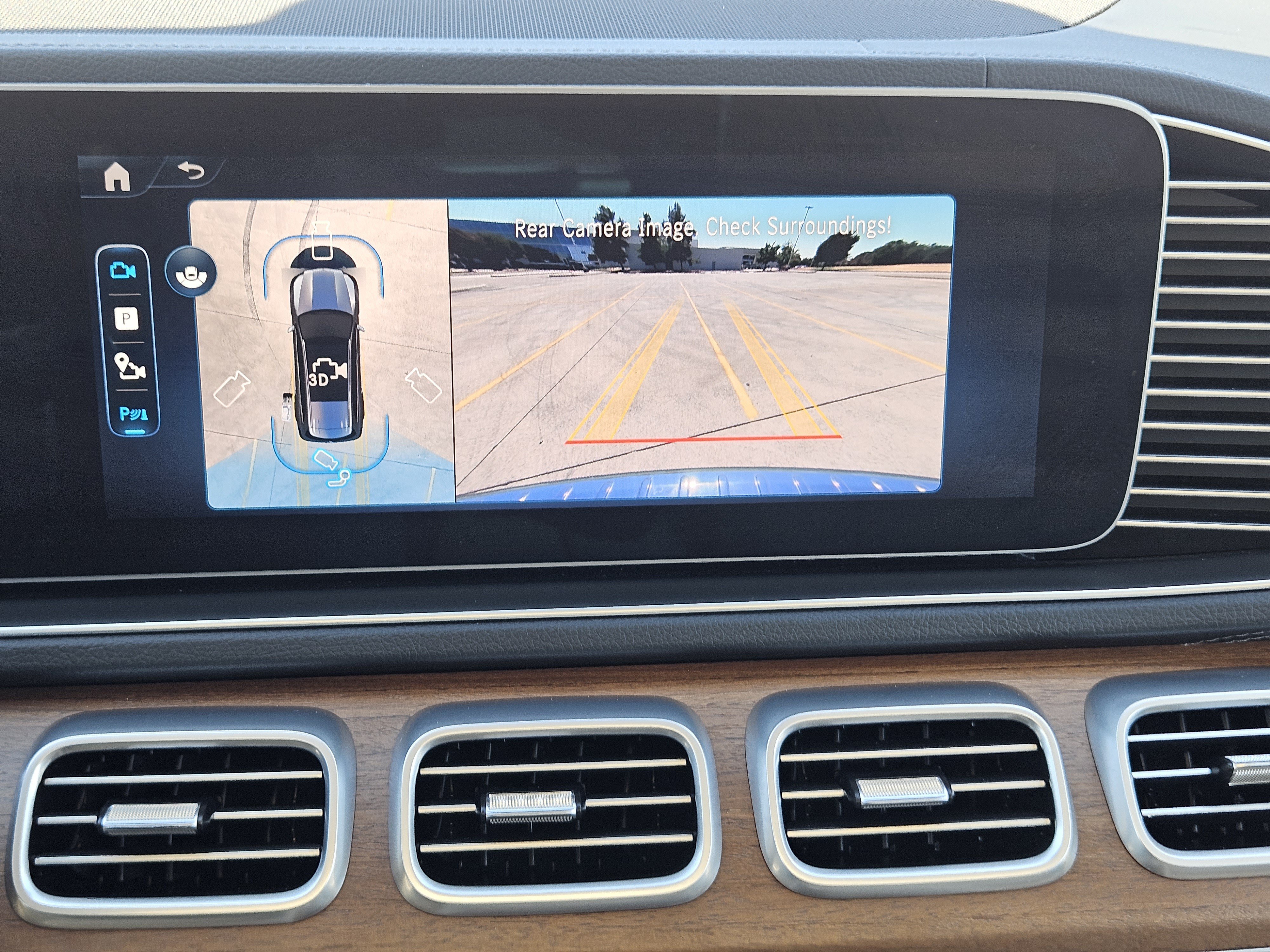Certified 2026 Mercedes-Benz GLS 580 4MATIC image 10