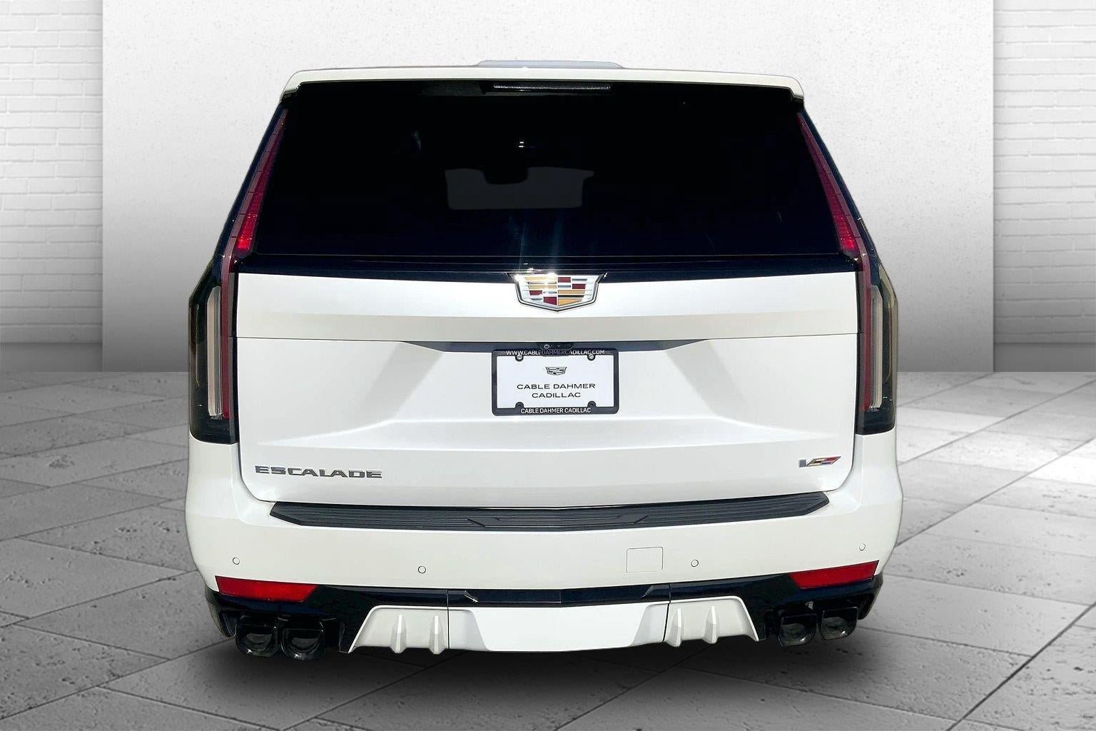Certified 2023 Cadillac Escalade V AWD/4WD image 3