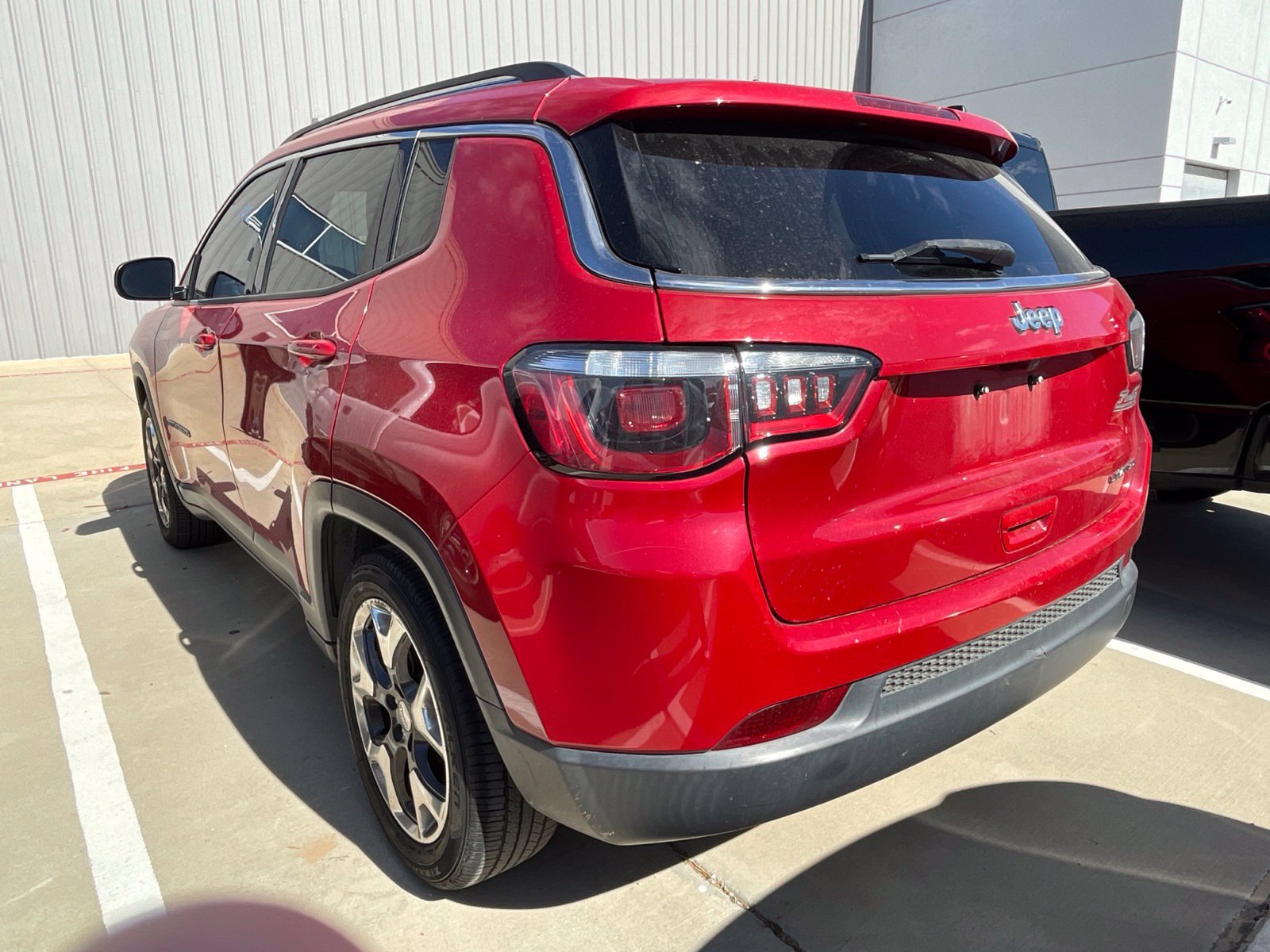 Used 2019 Jeep Compass Limited FWD image 6