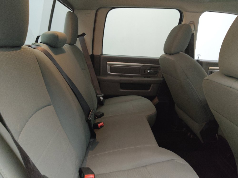 Used 2015 RAM 2500 SLT RWD image 18