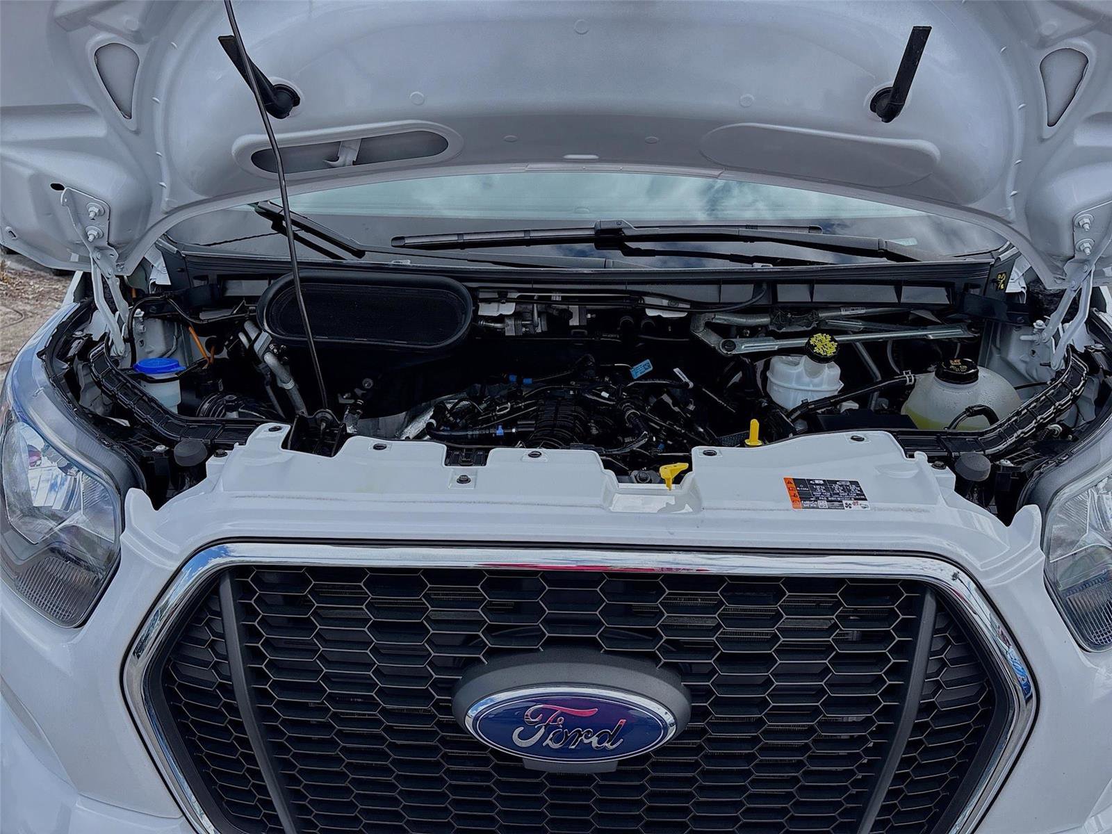 Used 2024 Ford Transit 350 XLT image 29