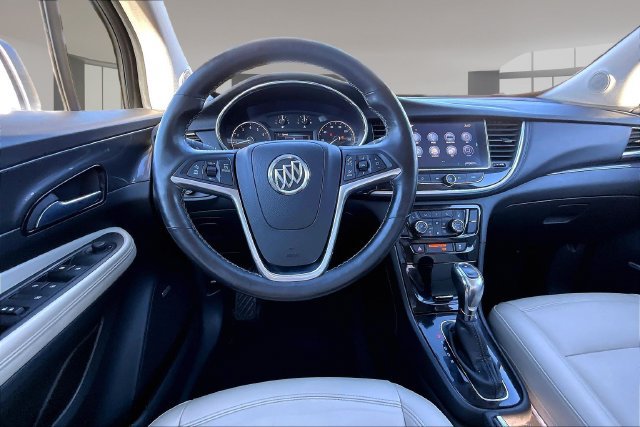 Used 2018 Buick Encore Premium w/ Experience Buick Package AWD/4WD image 8