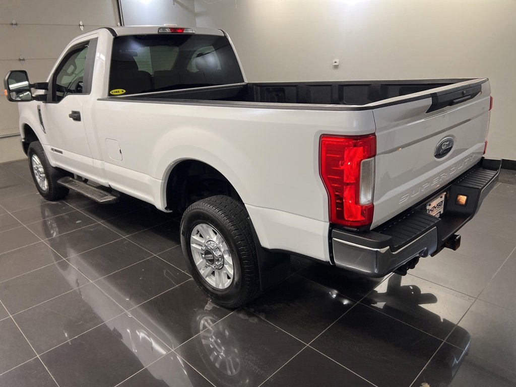Used 2019 Ford F250 XL w/ STX Appearance Package image 4