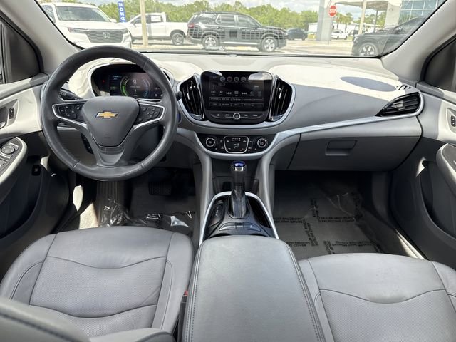Used 2017 Chevrolet Volt LT w/ Comfort Package image 18