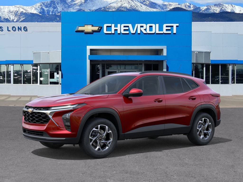 New 2026 Chevrolet Trax LT w/ Sunroof Package FWD image 2