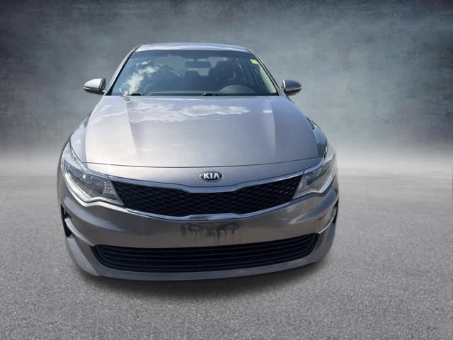 Used 2018 Kia Optima LX FWD image 3