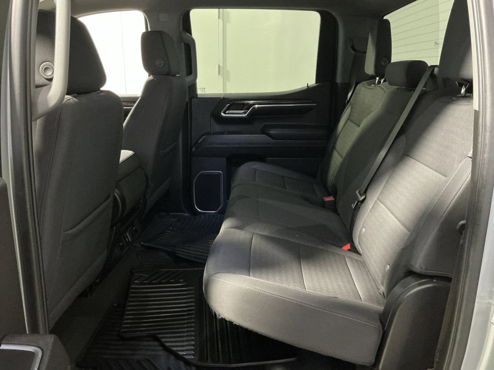 Used 2023 GMC Sierra 1500 SLE w/ Enhanced Capability Package image 29