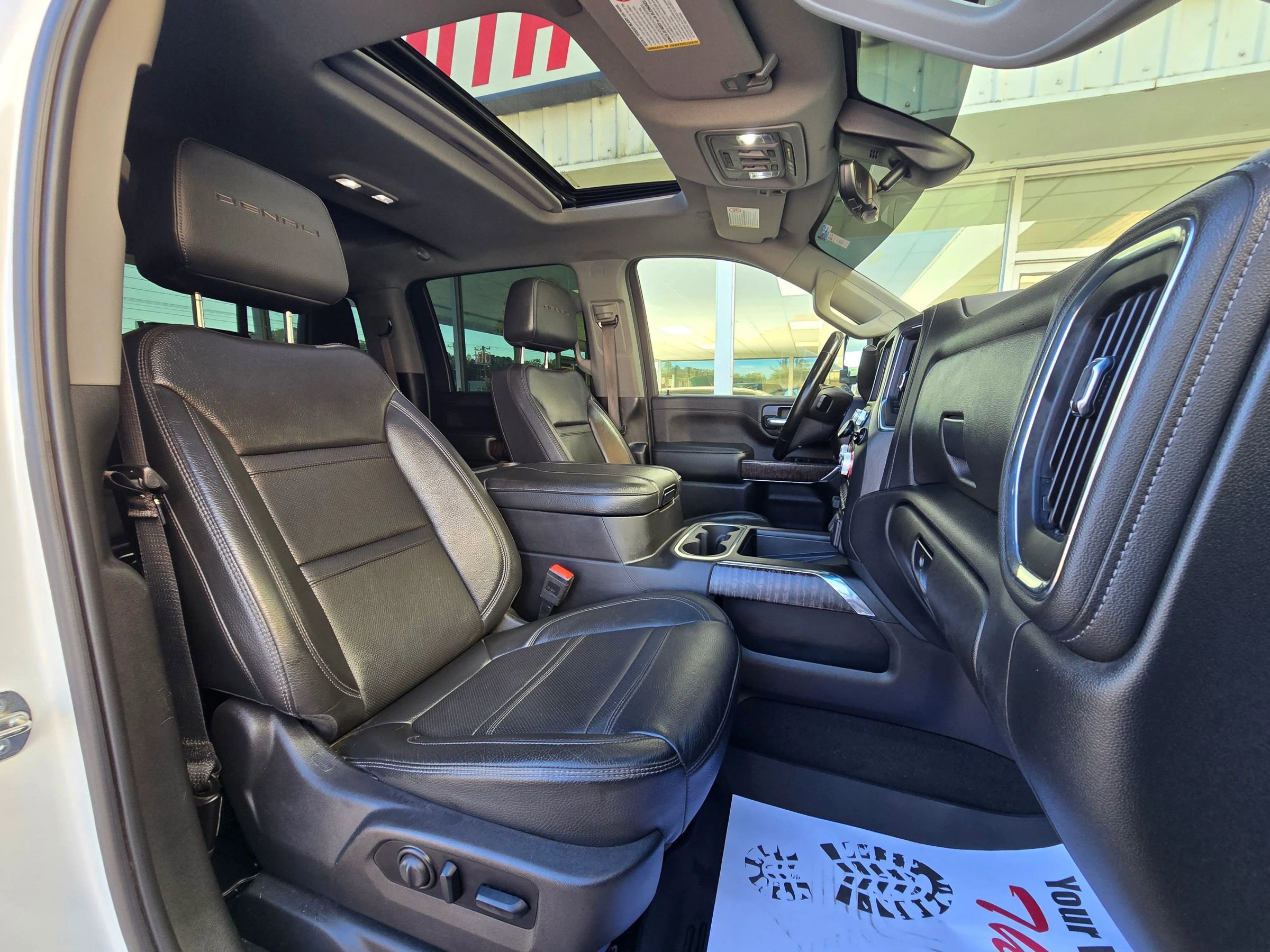 Used 2023 GMC Sierra 2500 Denali w/ Denali Ultimate Package image 13