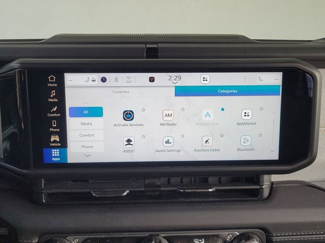 Used 2024 Jeep Wrangler Unlimited Sahara image 8