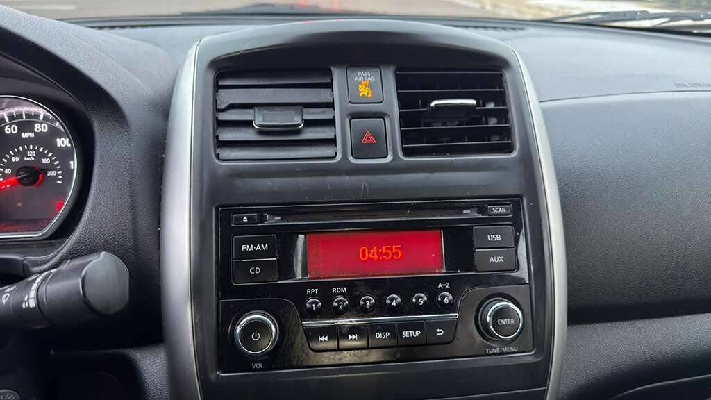 Used 2018 Nissan Versa SV image 13