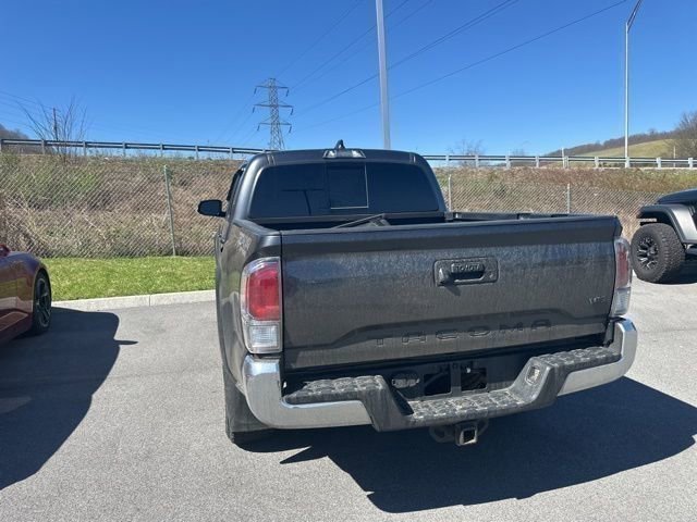 Used 2022 Toyota Tacoma TRD Off-Road w/ Black Out Package (TMS) image 24