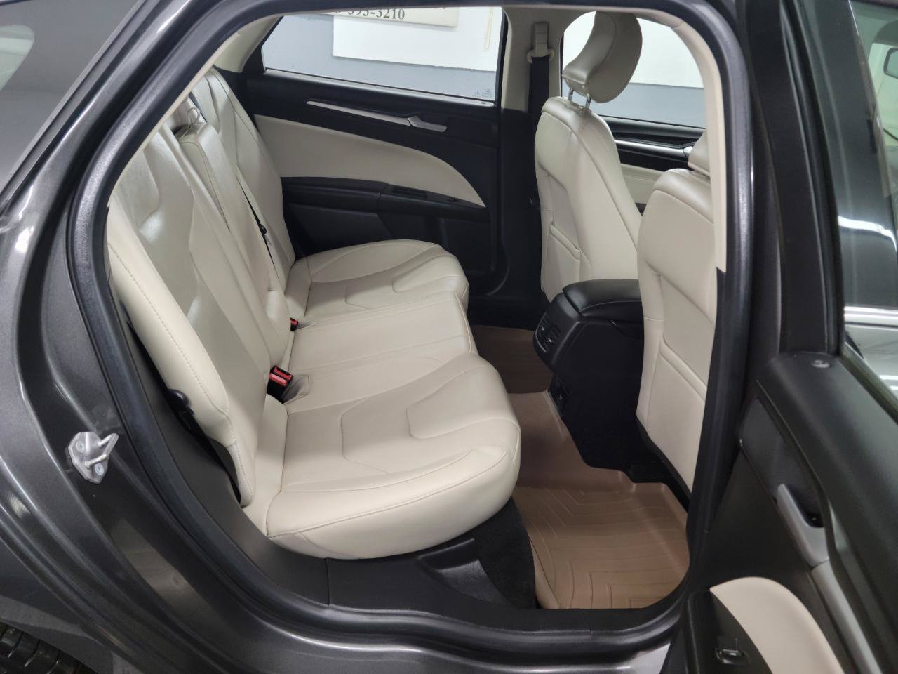 Used 2018 Ford Fusion Titanium AWD/4WD image 13