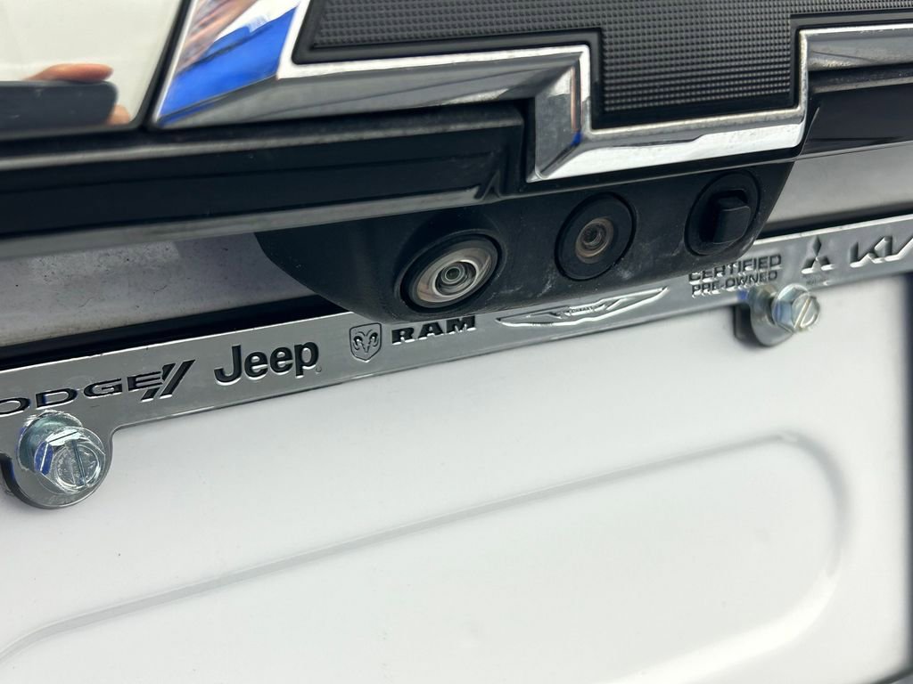 Used 2023 Chevrolet Traverse Premier w/ Redline Edition image 49