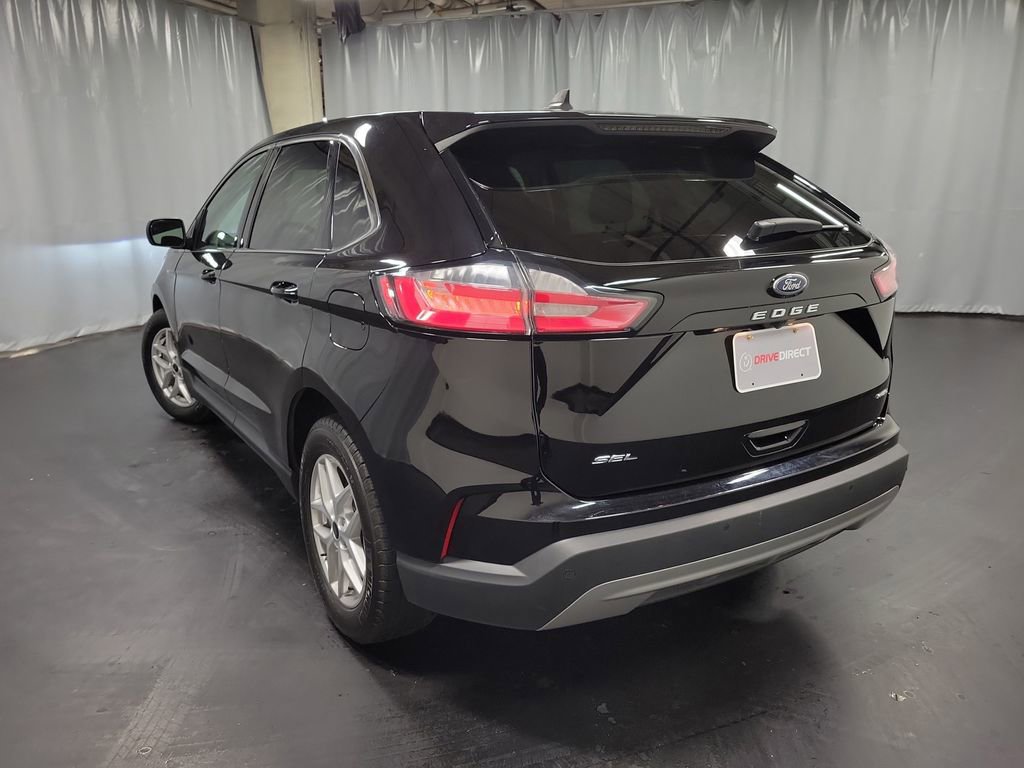 Used 2024 Ford Edge SEL image 6