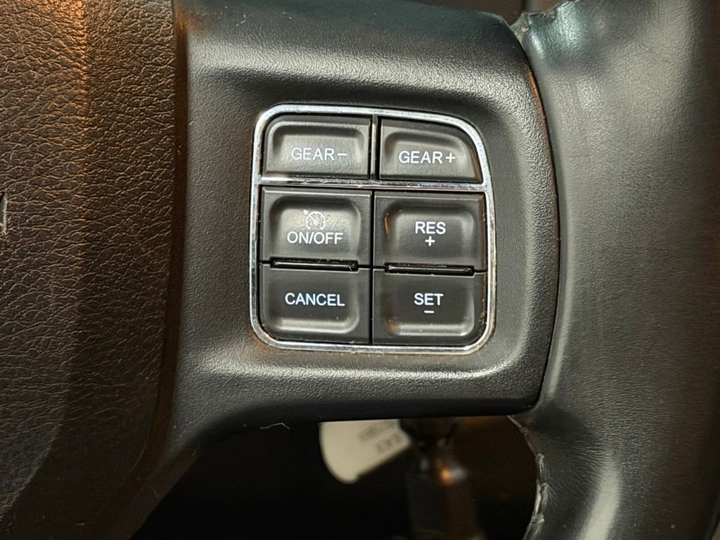 Used 2015 RAM 1500 Big Horn image 34