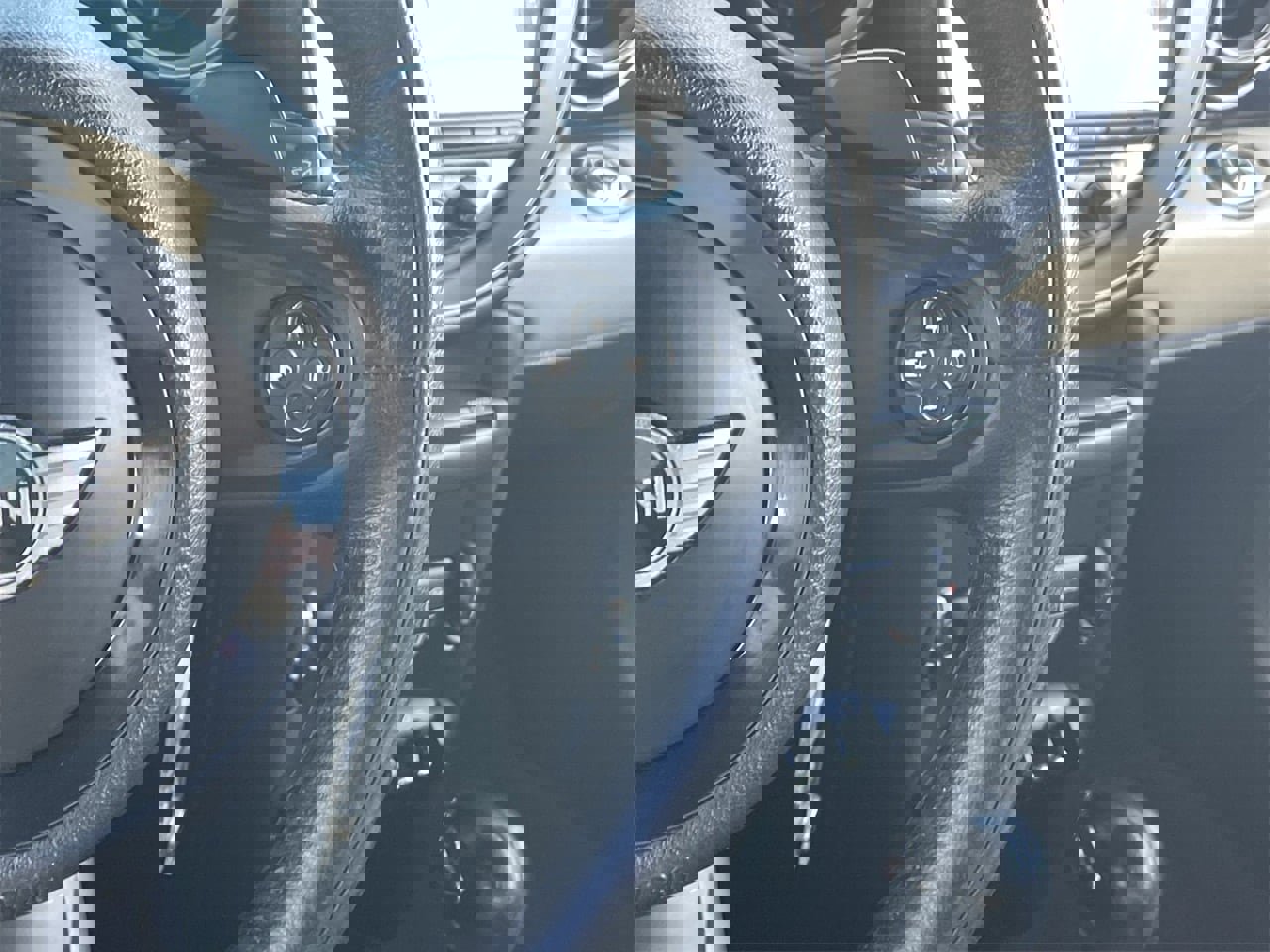 Used 2011 MINI Cooper S image 23