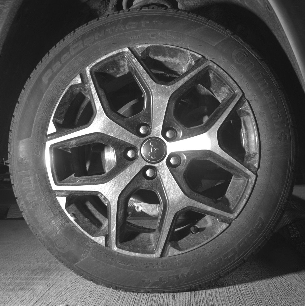 Used 2025 Jeep Compass Limited image 15