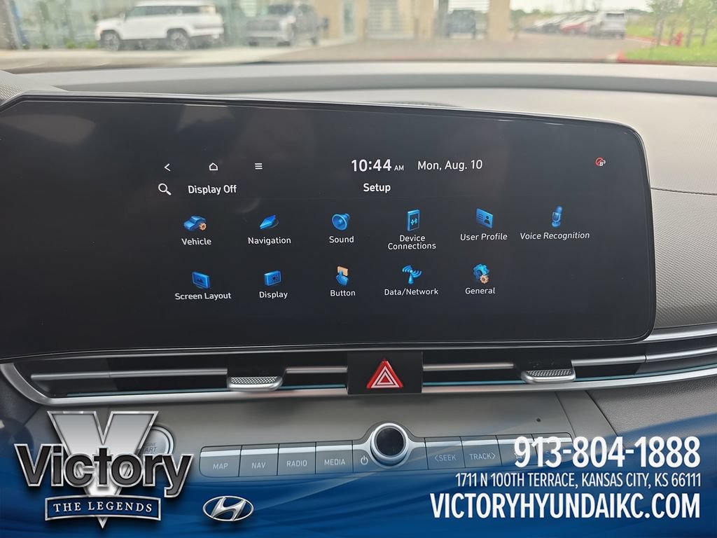 Used 2024 Hyundai Elantra SEL FWD image 18