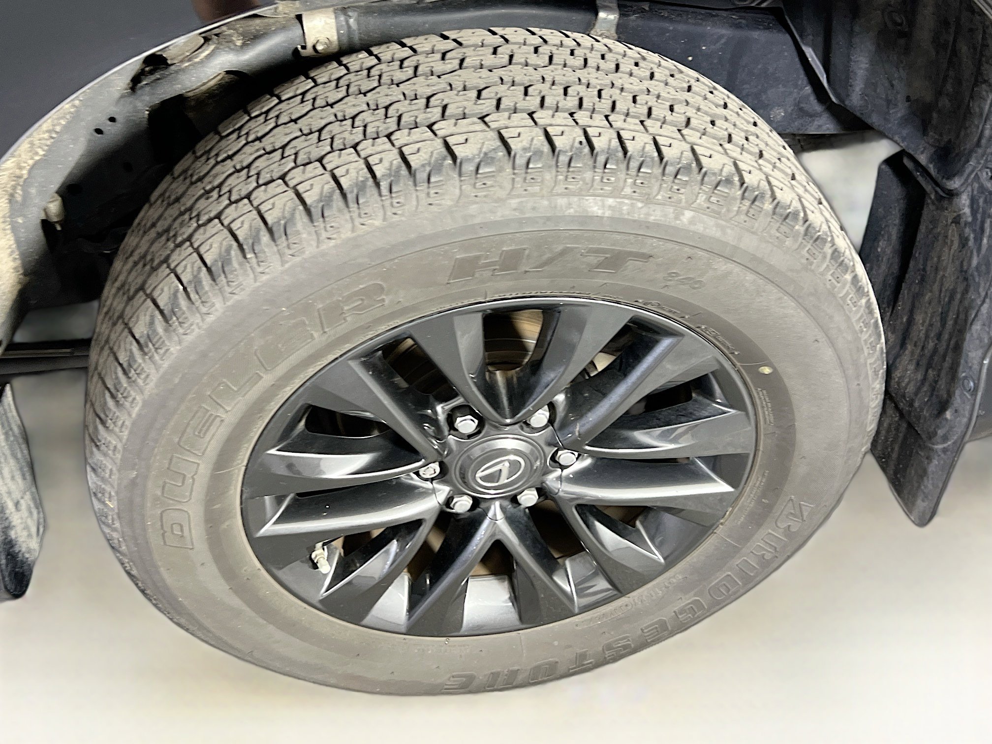 Used 2023 Lexus GX 460 Premium w/ Premium Package image 33