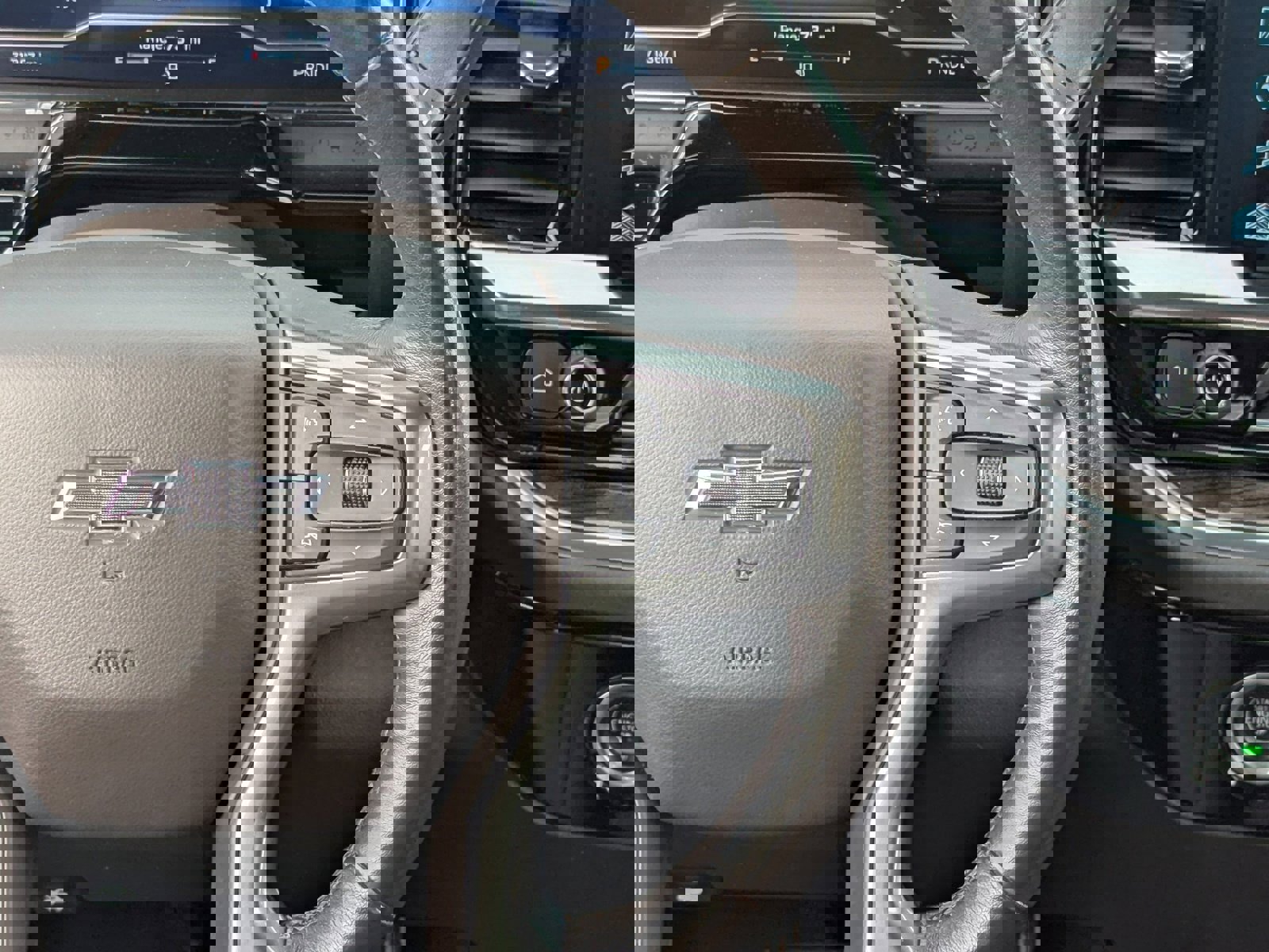 Used 2023 Chevrolet Silverado 1500 RST w/ Protection Package image 21