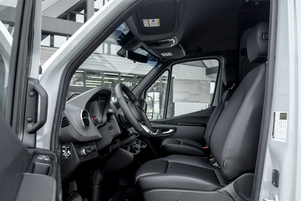New 2026 Mercedes-Benz Sprinter 2500 image 12