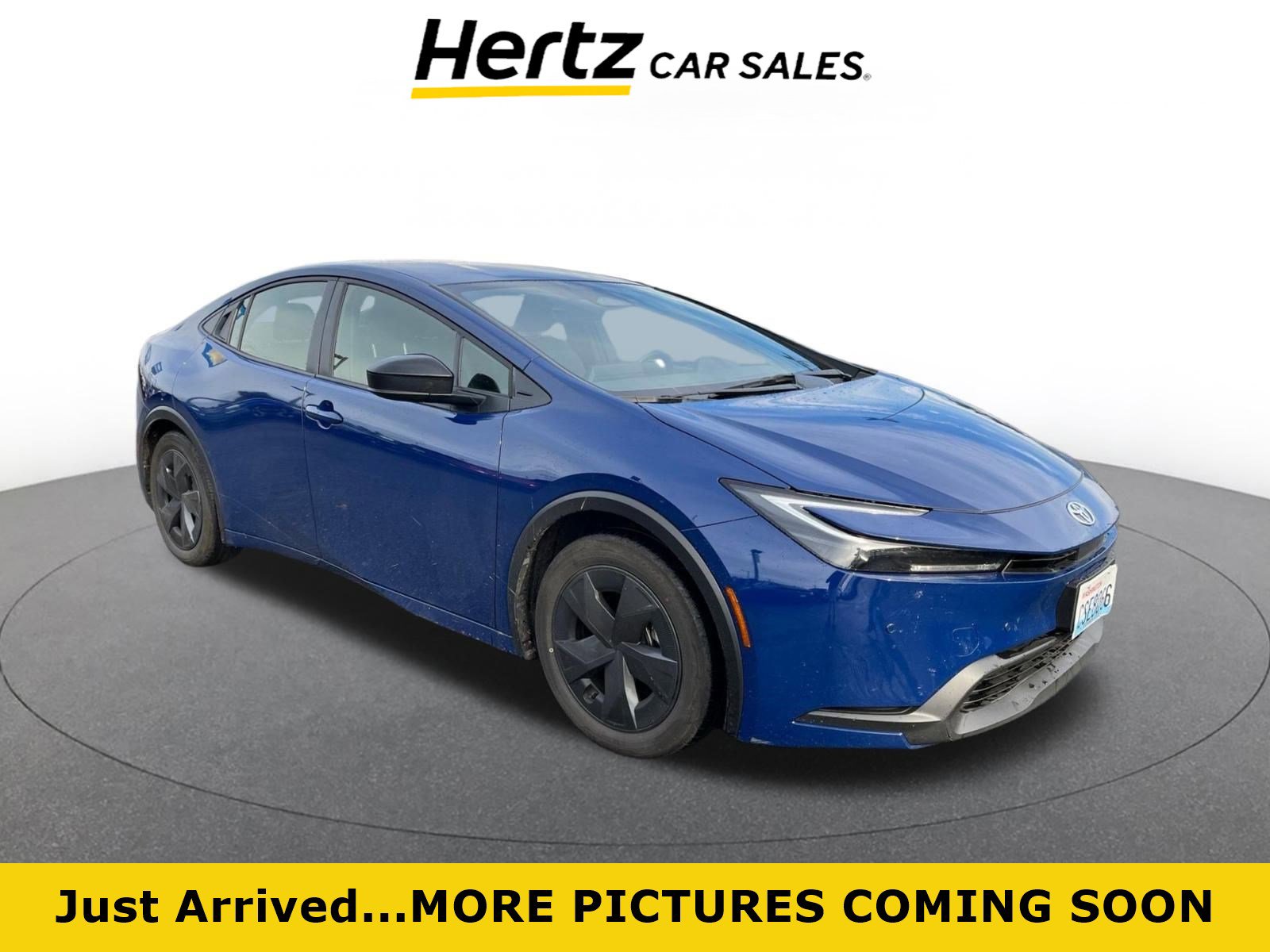 Used 2025 Toyota Prius LE