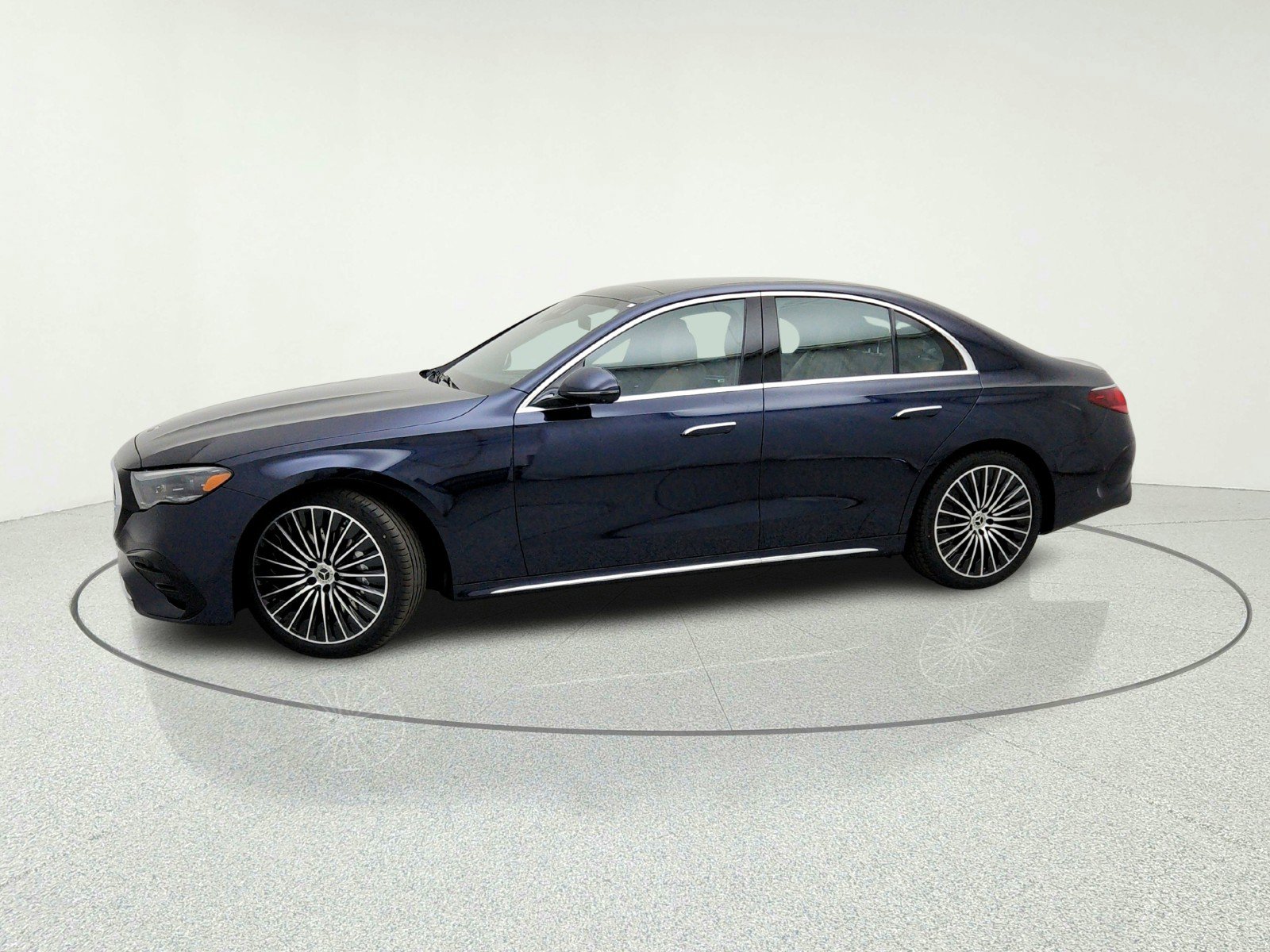 New 2026 Mercedes-Benz E 450 4MATIC Sedan image 15