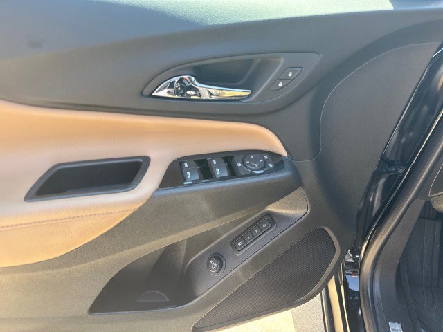 Used 2024 Chevrolet Equinox Premier image 14
