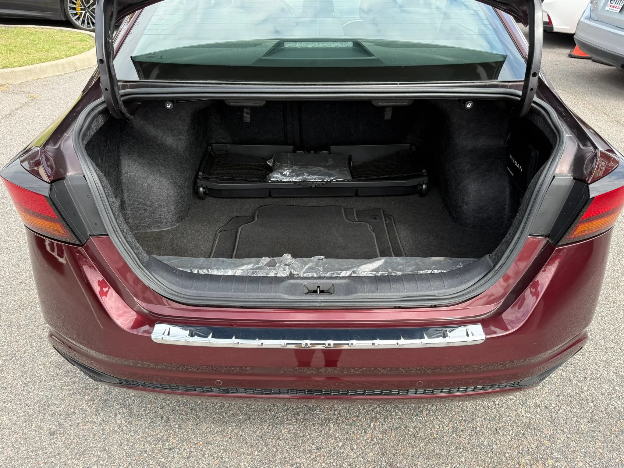 Used 2023 Nissan Altima 2.5 SV AWD/4WD image 33