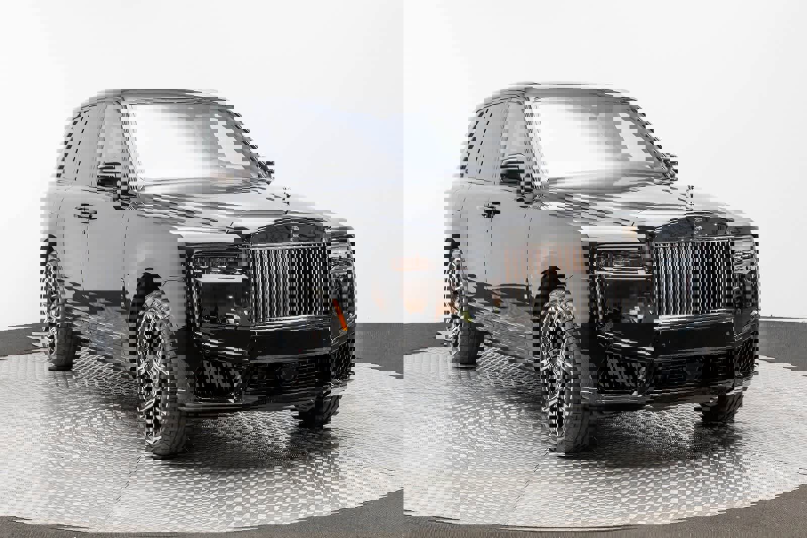 New 2026 Rolls-Royce Cullinan Black Badge image 53