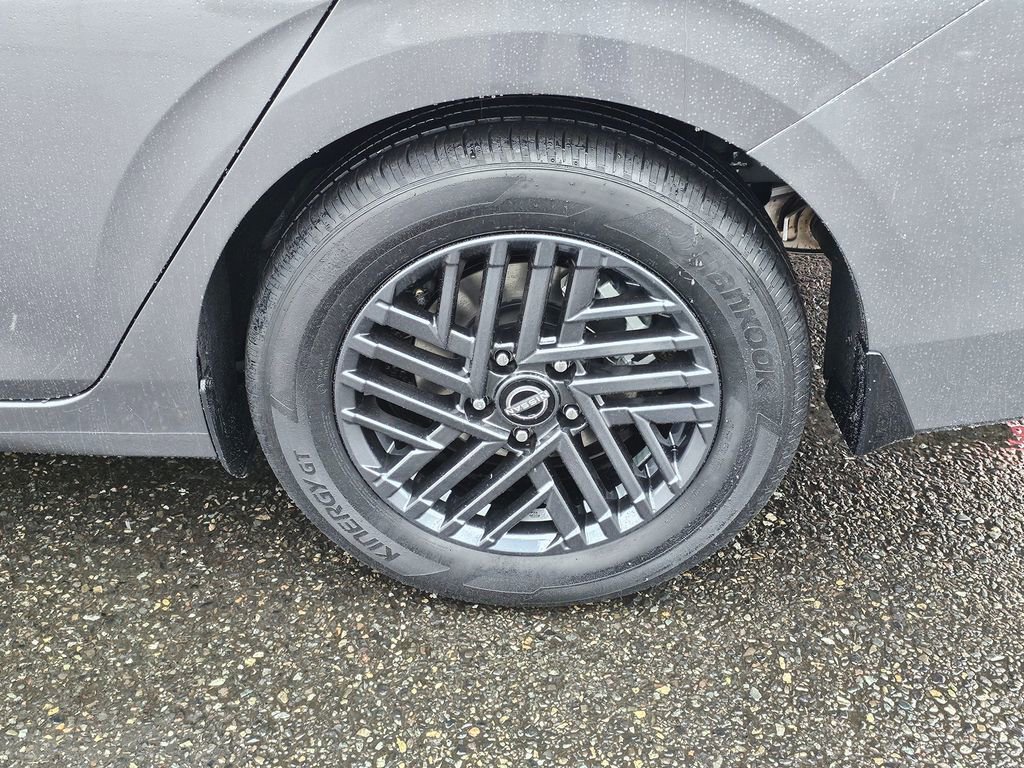 New 2026 Nissan Sentra SV image 9