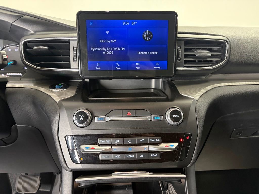 Used 2020 Ford Explorer XLT w/ Equipment Group 202A image 13