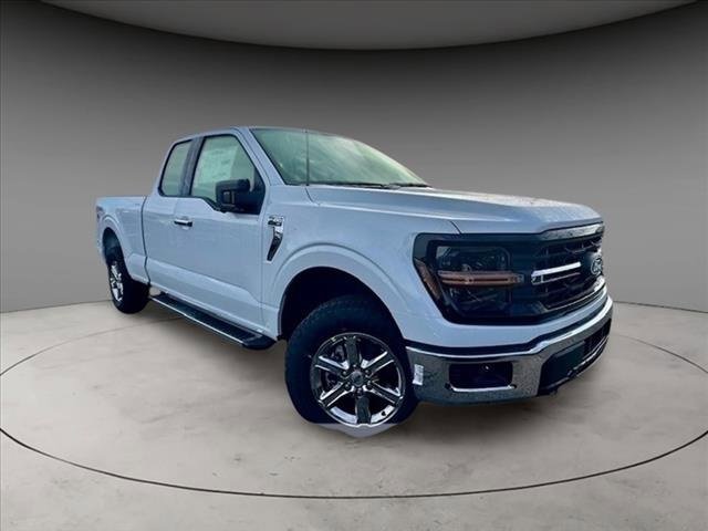 New 2024 Ford F150 XLT w/ Equipment Group 302A MID image 3