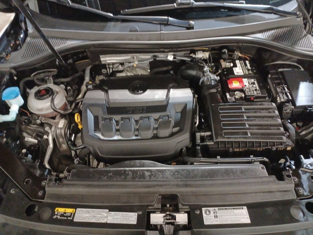 Used 2020 Volkswagen Tiguan SE w/ Panoramic Sunroof Package AWD/4WD image 18