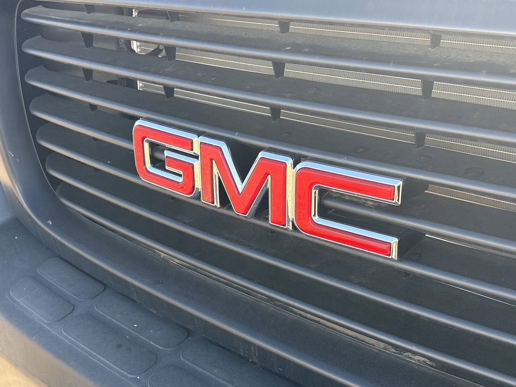New 2025 GMC Savana 2500 w/ Driver Convenience Package image 29