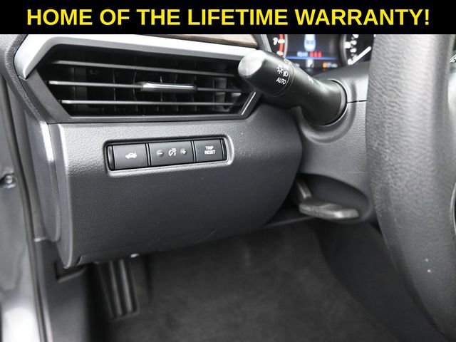 Used 2023 Nissan Altima 2.5 SV AWD/4WD image 16