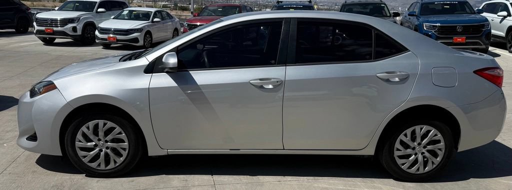 Used 2017 Toyota Corolla LE FWD image 6