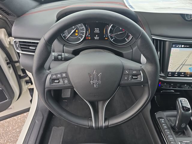 New 2024 Maserati Levante GT Ultima image 27