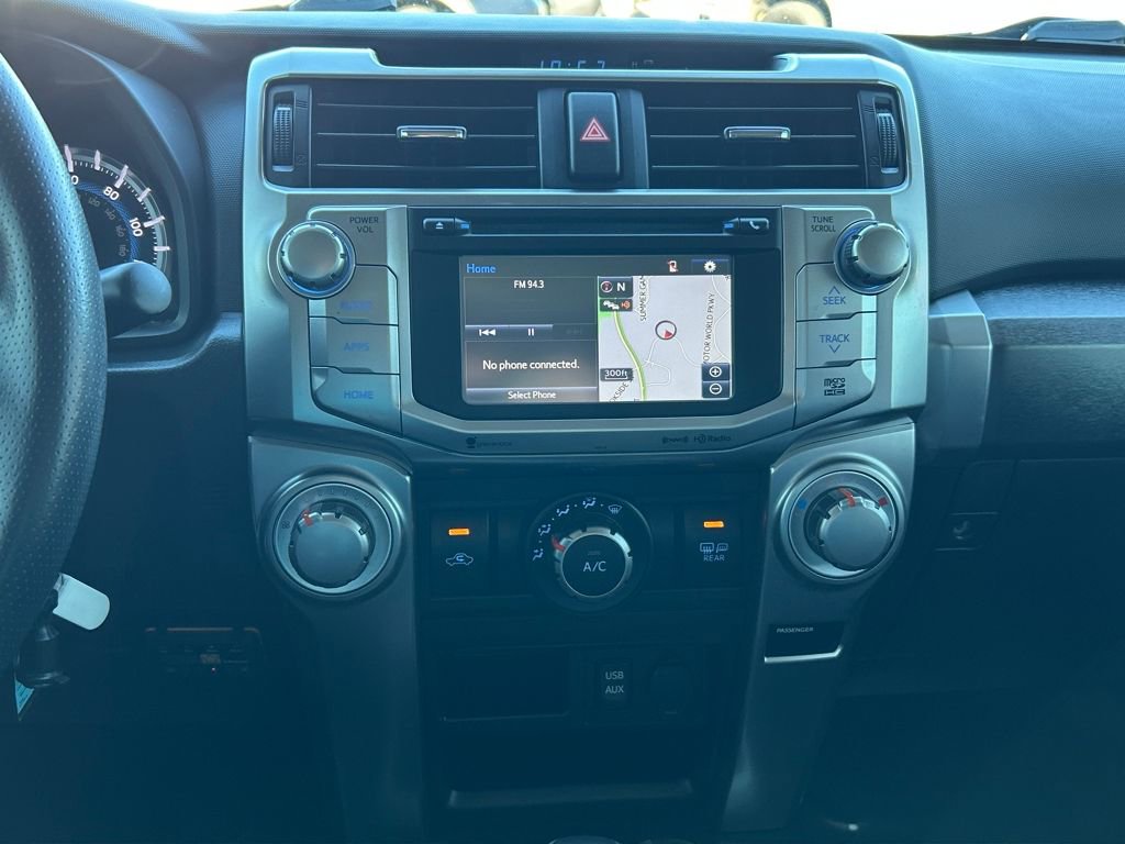 Used 2019 Toyota 4Runner SR5 Premium image 17