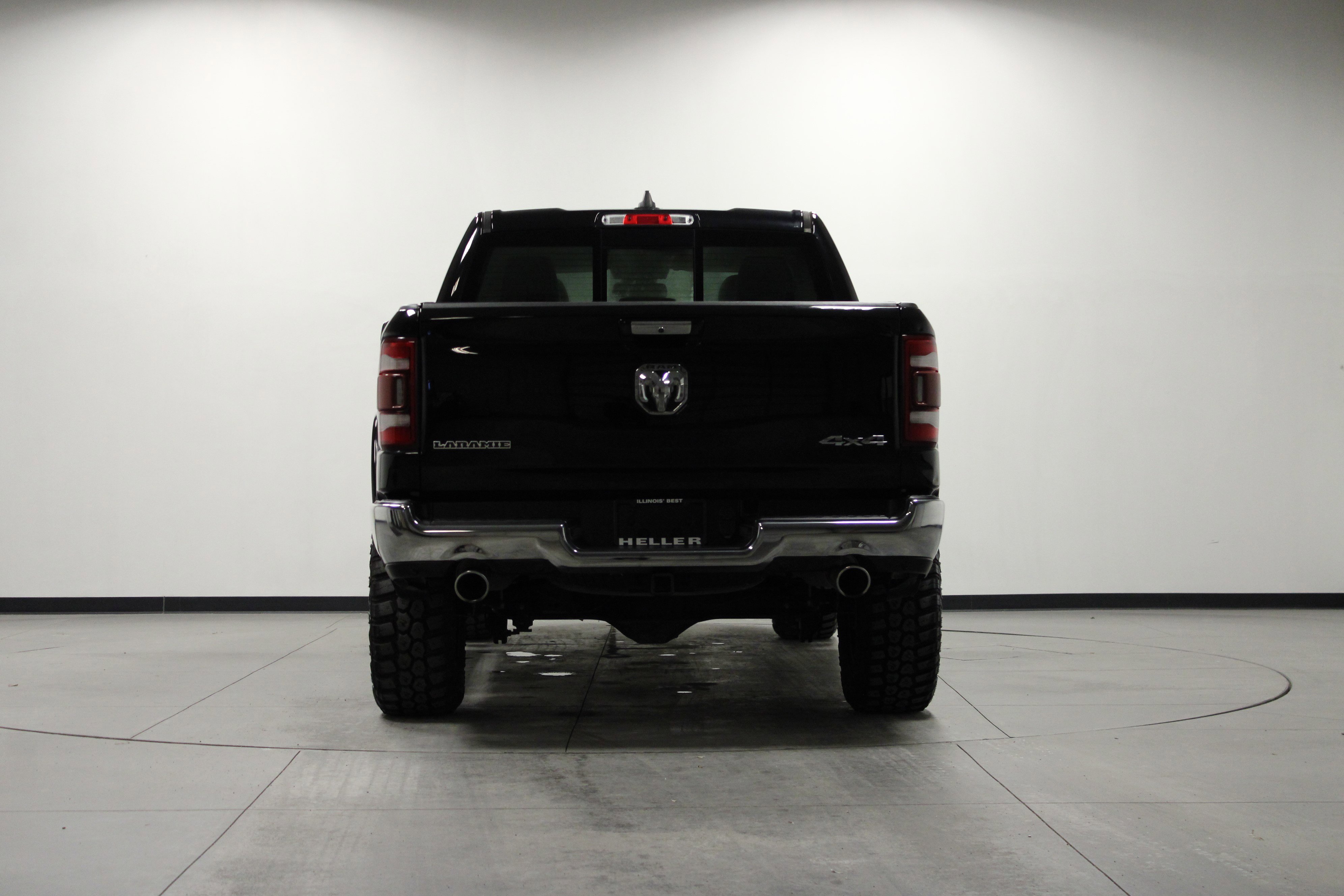 Used 2020 RAM 1500 Laramie image 5