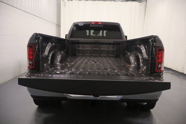 New 2026 RAM 3500 Tradesman image 16