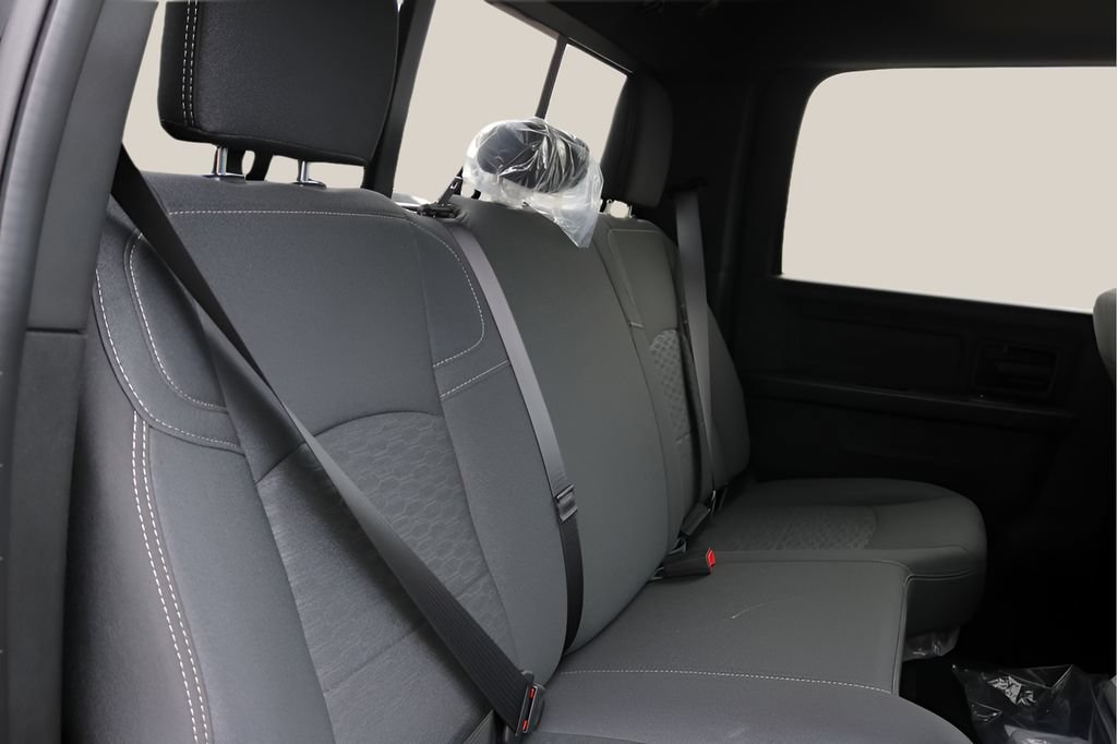New 2026 RAM 2500 Warlock AWD/4WD image 16