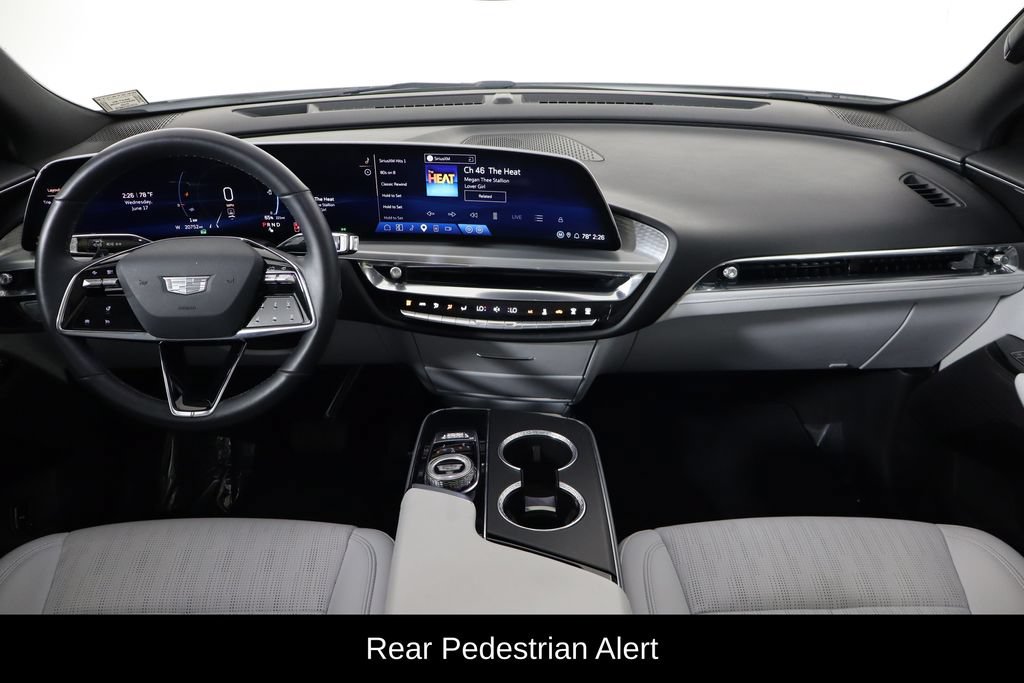 Used 2024 Cadillac Lyriq Luxury RWD image 13